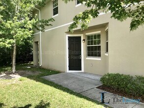 10403 Regent Square Dr in Orlando, FL - Building Photo - Building Photo