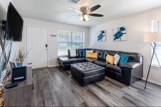 2304 Smith Branch Blvd in Georgetown, TX - Building Photo - Building Photo