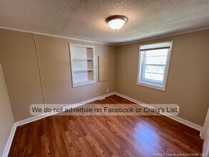 2817 Pine Springs Dr in Fayetteville, NC - Building Photo - Building Photo
