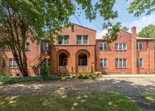 37 Brown St in Weaverville, NC - Building Photo - Building Photo