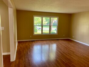 1685 Decourcy Ct in Franklin, IN - Building Photo - Building Photo