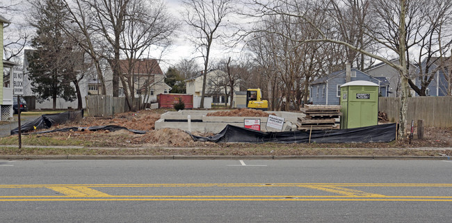 168 Central Ave in Metuchen, NJ - Building Photo - Building Photo