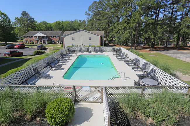 Arbor Landing in Columbia, SC - Foto de edificio - Building Photo
