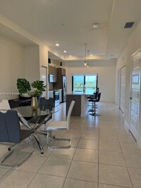 8031 NW 104th Ave in Doral, FL - Building Photo - Building Photo