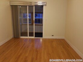 96 Conwell Ave in Somerville, MA - Building Photo