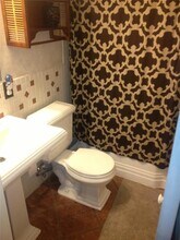 711 NW 34th Pl in Gainesville, FL - Building Photo - Building Photo