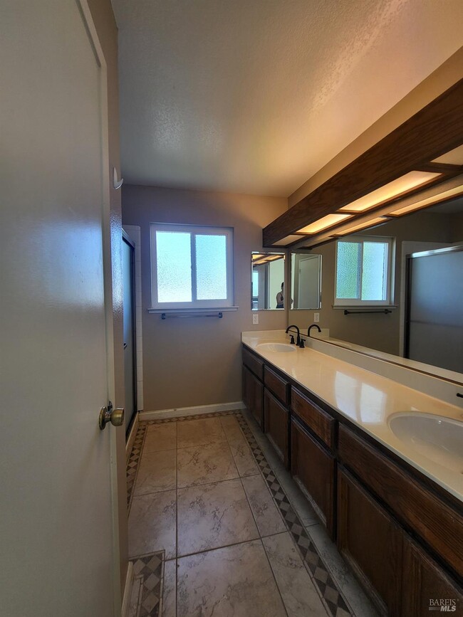 496 Lupine Cir in Vacaville, CA - Building Photo - Building Photo