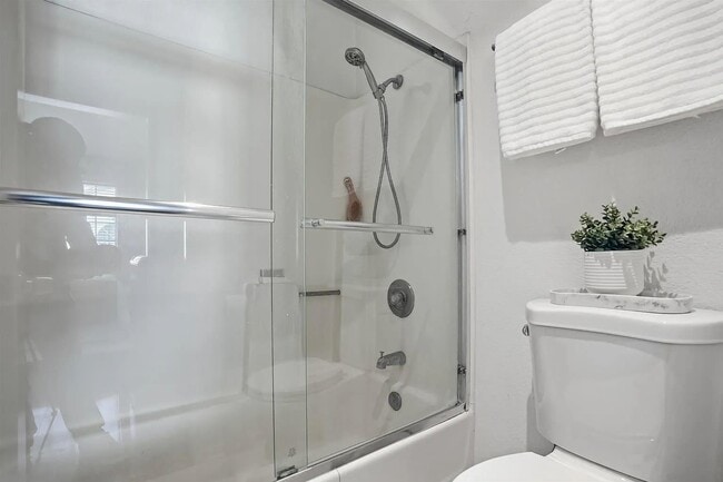 757 Eastshore Terrace