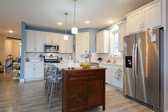 3271 Linden Ave N in Lake Elmo, MN - Building Photo - Building Photo