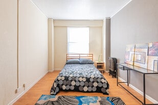 Claridge Hotel LLC. in Oakland, CA - Building Photo