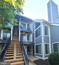 7013 Birkenhead Pl in Alexandria, VA - Building Photo - Building Photo
