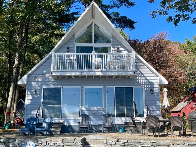 property at 231 N Shore Rd