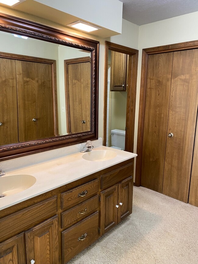 2504 Tredington Way in Edmond, OK - Building Photo - Building Photo