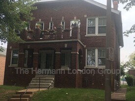 4515-4517-4517 Rosa Ave in St. Louis, MO - Building Photo
