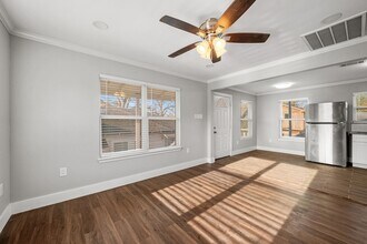 203 Catherine St in Houston, TX - Building Photo - Building Photo