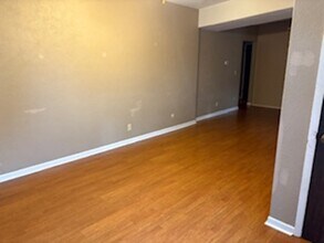 6831 N Frostwood Pkwy in Peoria, IL - Building Photo - Building Photo