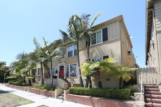 9595 W Olympic Blvd in Beverly Hills, CA - Foto de edificio - Building Photo