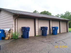 16005 Joplin Ave in Lakeville, MN - Building Photo - Building Photo