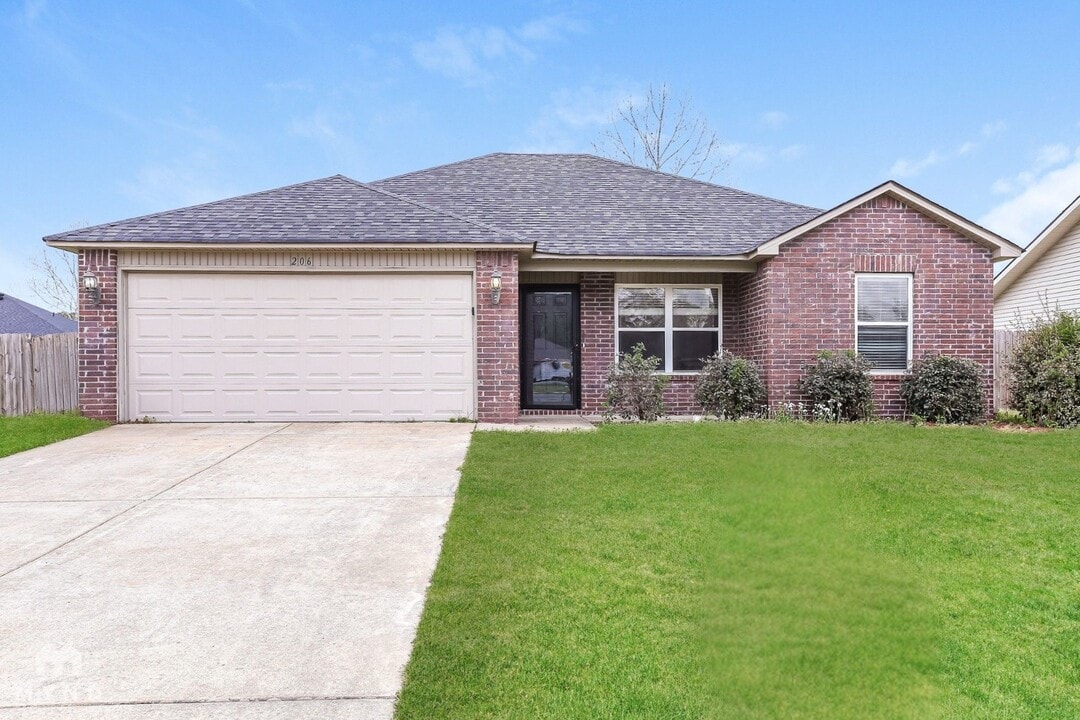 206 Palm St in Jacksonville, AR - Building Photo
