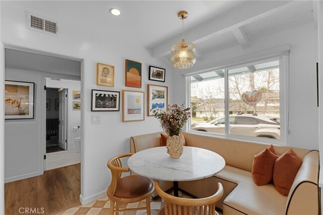 23936 Nomar St in Los Angeles, CA - Foto de edificio - Building Photo