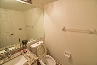 9735 Fredericksburg Rd in Tampa, FL - Building Photo - Building Photo