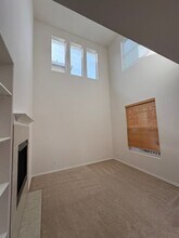 6648 Elizabeth Loop SE in Auburn, WA - Building Photo - Building Photo