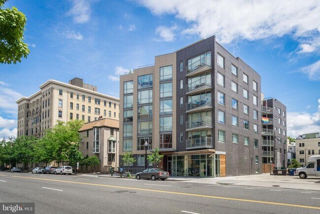 1311 13th St NW
