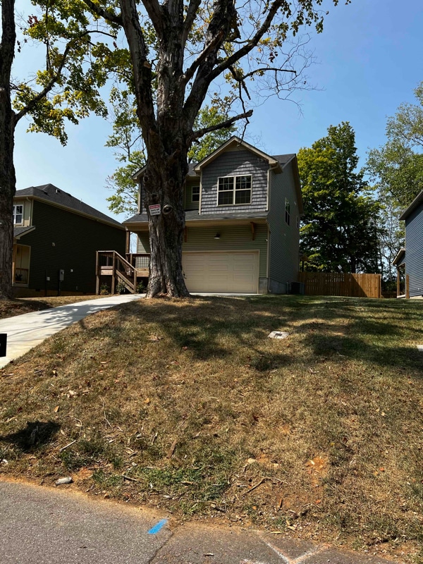 414 Oak St in Clarksville, TN - Building Photo - Building Photo