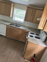 523 Hilltop Dr in Raleigh, NC - Building Photo - Building Photo
