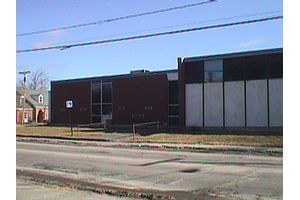 Pleasant Crossing in Waterville, ME - Foto de edificio - Building Photo