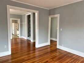 79 Mystic St, Unit 2 in Arlington, MA - Building Photo