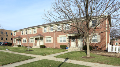 Windgate Square in Columbus, OH - Building Photo - Building Photo