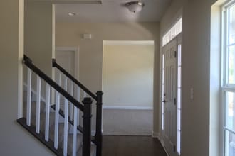 823 Westminster Ln in Cranberry Township, PA - Building Photo - Building Photo