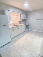 530 5th Ave W in Palmetto, FL - Building Photo - Building Photo