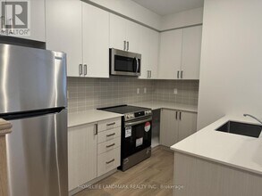 1865 Pickering Pkwy in Pickering, ON - Building Photo - Building Photo