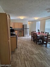 8385 Marx Dr in North Fort Myers, FL - Building Photo - Building Photo