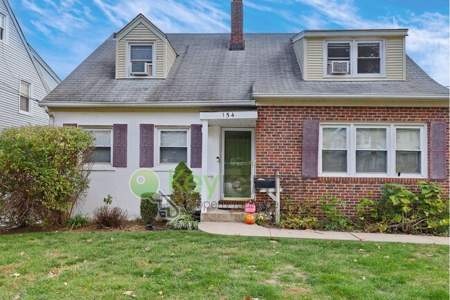 property at 154 Pine St