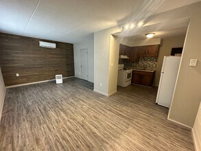 Brookside Apartments in Clarksville, TN - Building Photo - Interior Photo