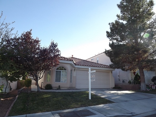 856 Binbrook Dr in Henderson, NV - Building Photo - Building Photo