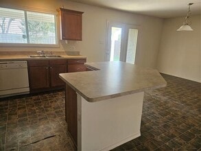 1620 Withers Way in Krum, TX - Building Photo - Building Photo