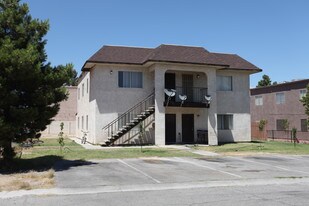 1290 Fraya Dr Apartments