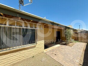 3548 S Mission Rd in Tucson, AZ - Building Photo - Building Photo