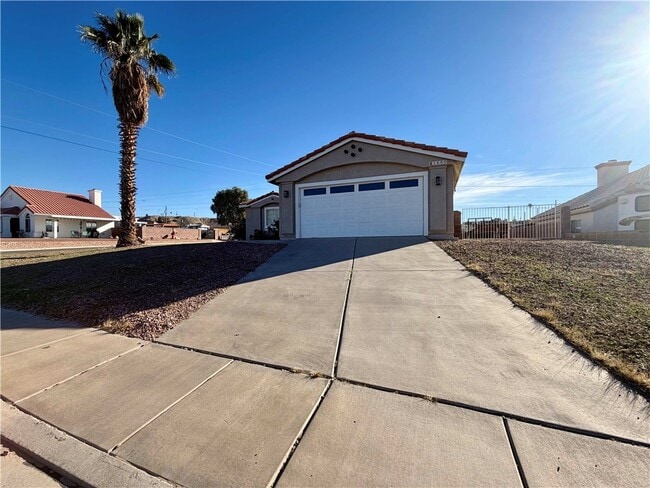 1660 Kyle Ave in Bullhead City, AZ - Building Photo - Building Photo