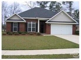 512 Marshview Dr in Richmond Hill, GA - Building Photo