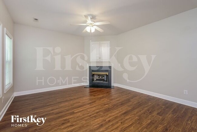 113 Monroe St NW