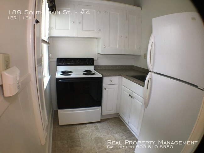 189 S Main St-Unit -#4 in Rochester, NH - Building Photo - Building Photo