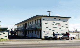 Meridian Manor South Apartments