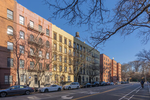 13-19 W 106th St Apartments