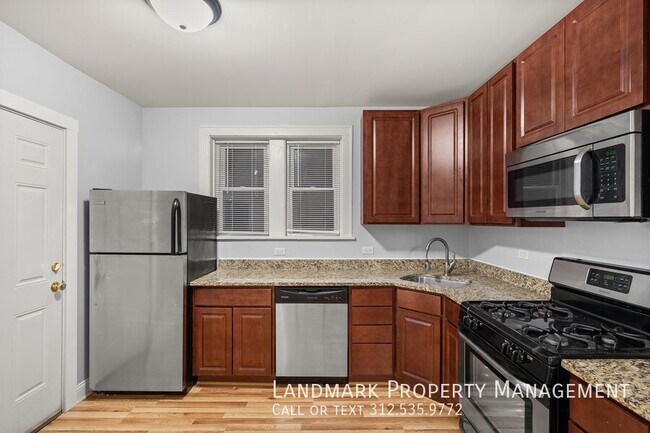 4144 N Mozart St in Chicago, IL - Building Photo - Building Photo
