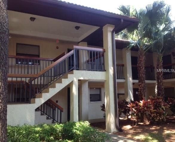 2711 Hammock Ct, Unit 2711 in Clearwater, FL - Foto de edificio